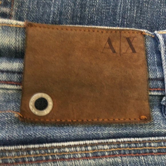 Armani Exchange Very Distressed Men’s Blue Jeans - Picture 9 of 13